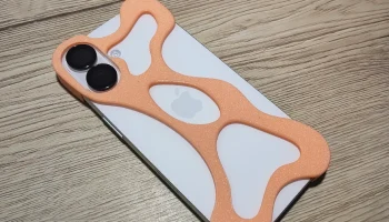 Чехол для iPhone 16 5