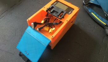 ToolkitRC M6D 6S2P 18650 полевое зарядное устройство 1