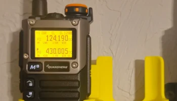 Настенное крепление для радиоприемника Quansheng UV-K5 Настенное крепление для радиоприемника Quansheng UV-K5