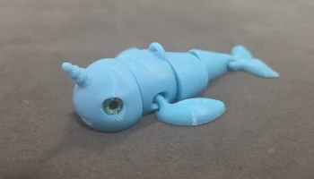 Шарнирный брелок Narwhal, совместимый со стеклянным глаз... 1