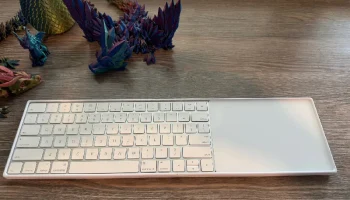 Чехол/держатель для клавиатуры и трекпада Apple Magic 5