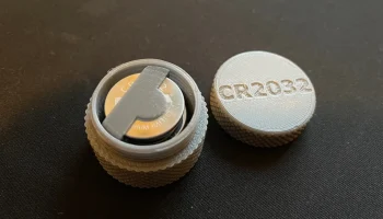 CR2032 Контейнер для батареек-таблеток... 1