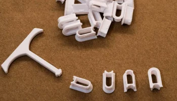 Колышек IKEA Skadis - заглушки и закрепите крючки Колышек IKEA Skadis - заглушки и закрепите крючки
