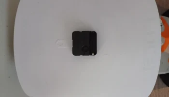 Часы Volvo 2