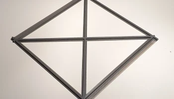 Поддержка крышки корпуса PlayStation 1 3