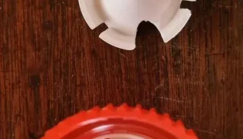 Порошковая перегородка для новых прозрачных контейнеров д...