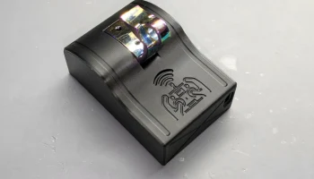 Внешний держатель батареи Flysky NV14 Nirvana 2S 18650 5