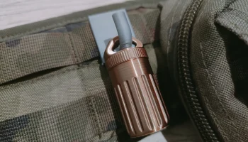 Зажим Molle для мини-подвесного контейнера для хранения о...