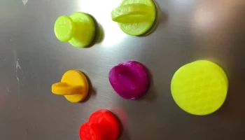 Сильные магниты на холодильник из ясеня...