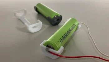 Минимальный холдер для аккумулятора 18650 0