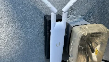 Наружное крепление для Ubiquiti Unifi AC Mesh с адаптеро...