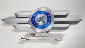 Часы Vault Tec из вселенной Fallout 2