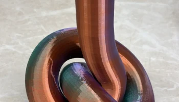 Knot Vase 4