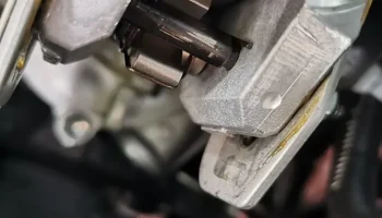 Замок рулевого колеса GR Yaris 1