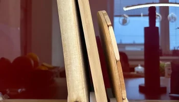 Держатель кухонной разделочной доски 2