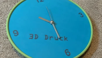 Часы в стиле 3D-печати