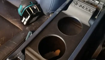 Альтернативный подстаканник MK3 Supra.........