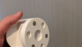 Philips Hue - угловое крепление датчика движения в салоне... 2