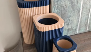 Новое искусство: ребристая квадратная ваза 1