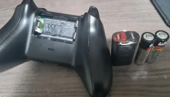 Специальный чехол для батареи для контроллера Xbox One 6