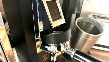 Eureka Portafilter Воронка с магнитами 3