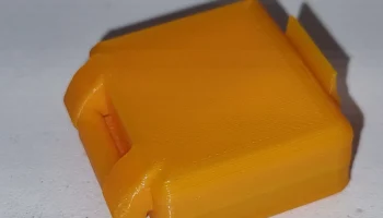 Чехол для беруш с принтом на месте 1