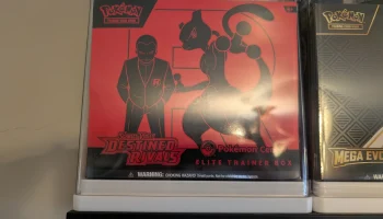 Вставка целевого контейнера для хранения Pokemon ETB... 0