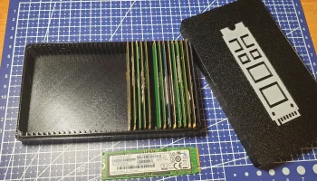 Суперкомпактная коробка-контейнер для жестких дисков SSD ... 1