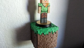 Настенная подставка для Minecraft из травяного блока Amiibo 3
