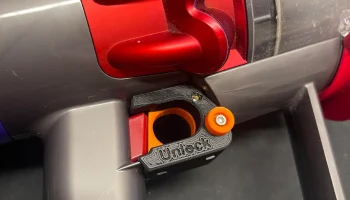 Блокировка триггера Dyson V10