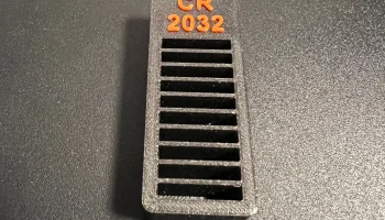 Маленький аккумуляторный ящик CR2032 2