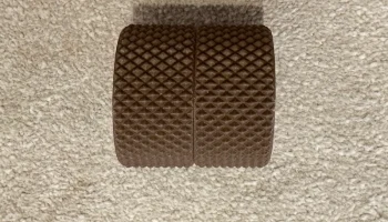Контейнер с резьбой Louis Vuitton 1