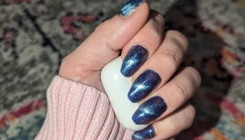 Магнитный держатель для лака для ногтей...... 2