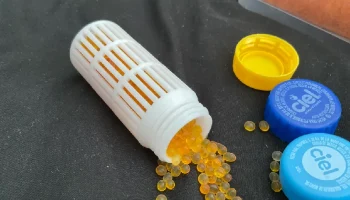 Стандартная крышка от бутылки содовой, контейнер с силика... 1