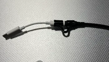 USB-C для держателя ключа для наушников 1