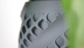 Ваза/кашпо Twist Drop 1