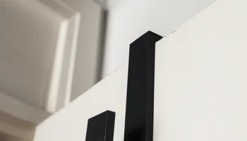 Door Hook (30mm gap)