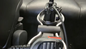 Крепление подстаканника UV-5R Mini (Audi TT Mk1) 4