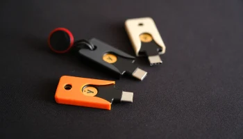 Чехол Yubikey 5c NFC