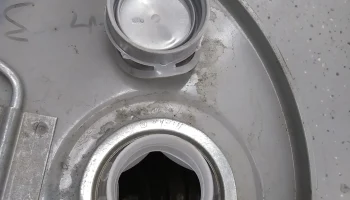 McMaster-Carr Крышка для контейнера с изопропиловым спирт... 4