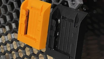 Держатель батареи Dewalt для сотовой стены для хранения 1