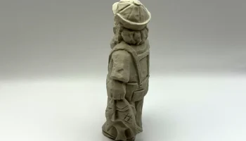 Резная фигурка рыбака 1