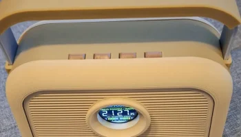 Ретро-футляр для YoRadio ESP32 с круглым дисплеем GC9A01 3