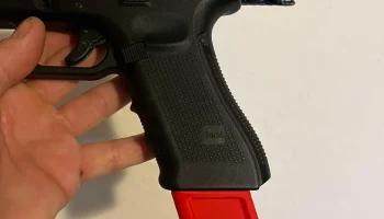 Ножки магазина для страйкбола для пистолетов Glock и AAP 5