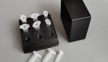 Смешанный контейнер для флаконов Eppendorf емкостью 0,5/1...