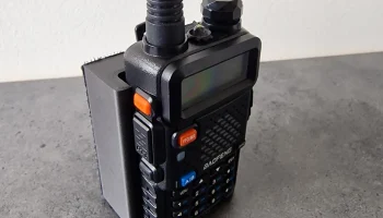 Настенное крепление Baofeng UV-5R / крепление на плоскую...