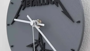 Настенные часы Metallica 2
