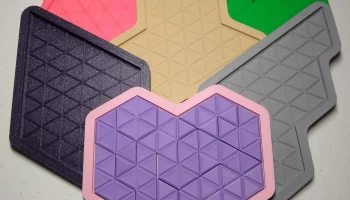 Подносы и футляр для деталей Hexiamond Puzzle Challenge 1