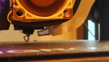 Ender 3 v3 SE с одним вентилятором 5015, разделенный кана... 2