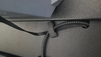Магнитный держатель/управление кабеля Prusa Core One........ 3